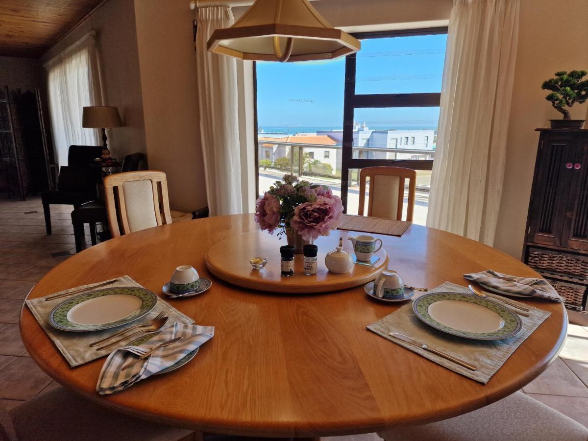Glenfinnan Guest House Langebaan Exterior photo